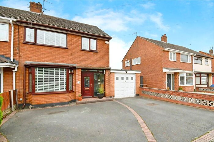 3 Bedroom Semi-Detached House For Sale In Whitewell Drive, Upton, Wirral, CH49