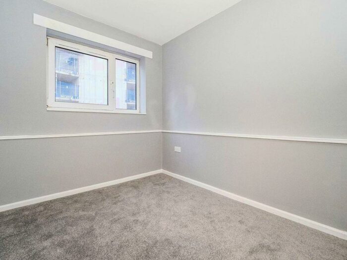 2 Bedroom Flat To Rent In The Shaftesburys, Barking, IG11