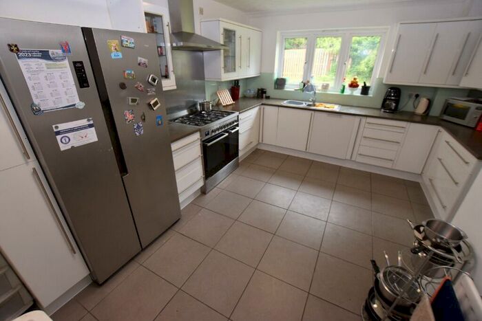 4 Bedroom Detached House To Rent In High Greeve, Wootton Fields, Northampton, NN4