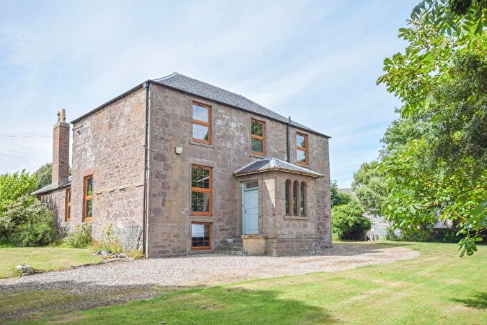 4 Bedroom Farmhouse To Rent In Inverbervie, Angus, DD10