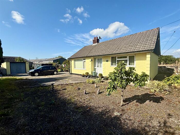 2 Bedroom Detached Bungalow For Sale In Felinfach, Lampeter, SA48