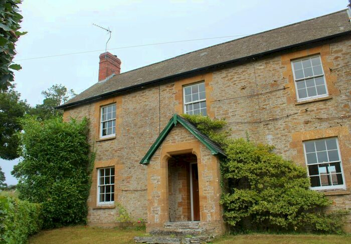 5 Bedroom Farm House To Rent In Hardington Mandeville, BA22