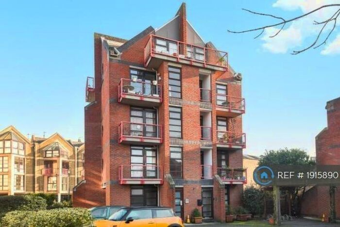 1 Bedroom Flat To Rent In Elephant Lane, London, SE16