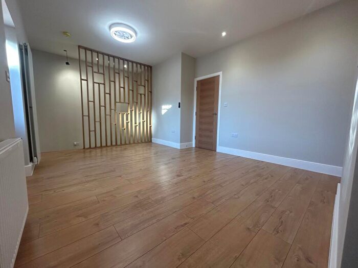 2 Bedroom Apartment To Rent In Brand Street, Hitchin, SG5