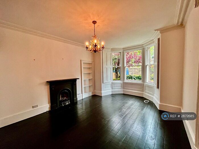 1 Bedroom Flat To Rent In Richmond Terrace, Edinburgh, EH11