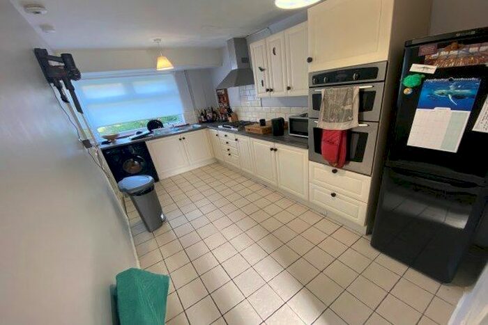 3 Bedroom Property To Rent In Dibble Close, Willenhall, WV12