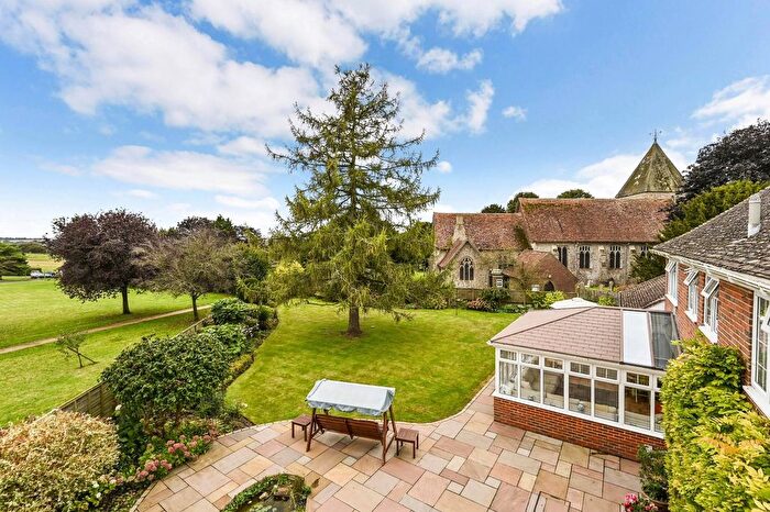 4 Bedroom Detached House For Sale In Church Close, Mersham, Ashford, TN25
