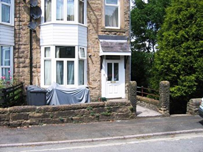 2 Bedroom Flat To Rent In Marlow Street, Buxton Derbyshire, SK17