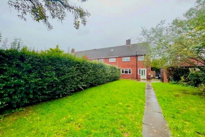 3 Bedroom Property To Rent In Wissage Road, Lichfield, WS13