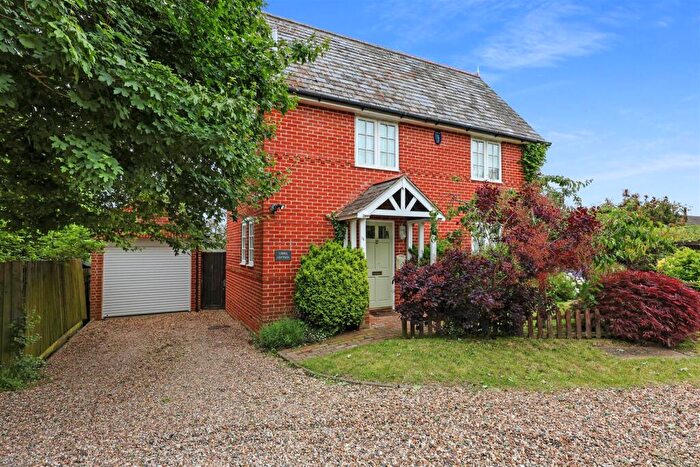 3 Bedroom Detached House For Sale In Star & Garter Lane, Cheveley, Newmarket, CB8