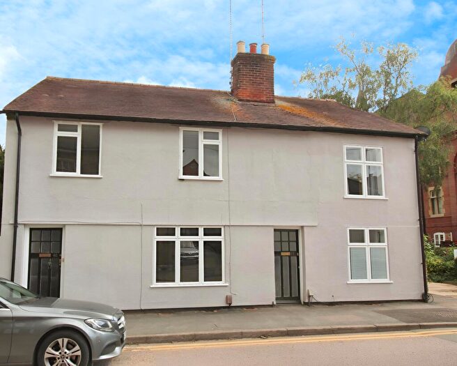 3 Bedroom Cottage To Rent In Akeman Street, Tring, HP23