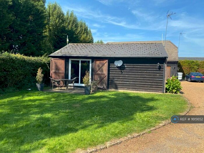 1 Bedroom Detached House To Rent In Slapton Lane, Northall, LU6