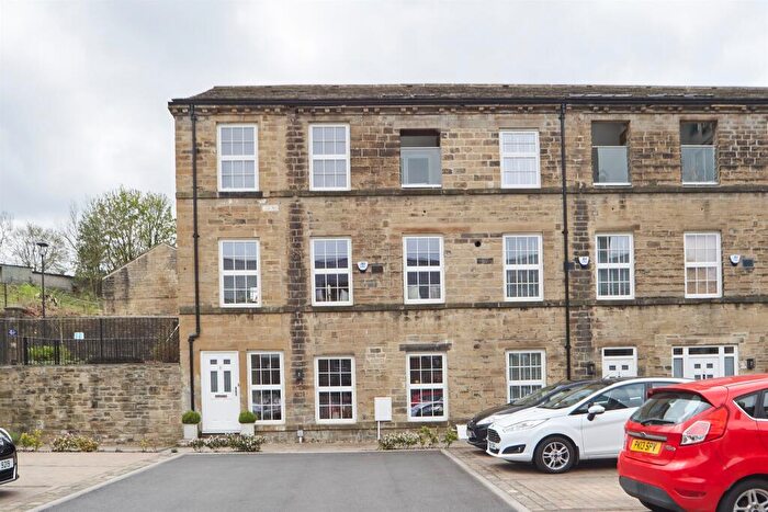 4 Bedroom End Of Terrace House For Sale In Spinning Mill Court, Haworth, Keighley, BD22
