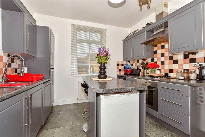 2 Bedroom Maisonette For Sale In Hardres Street, Ramsgate, Kent, CT11