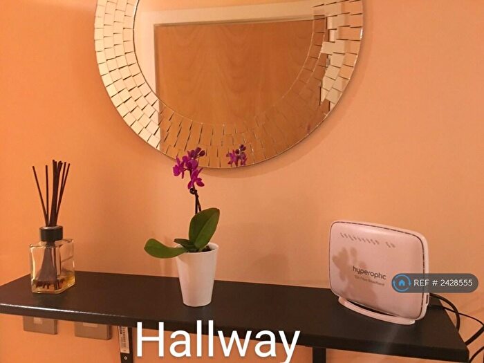 2 Bedroom Flat To Rent In Velocity South, Leeds, LS11