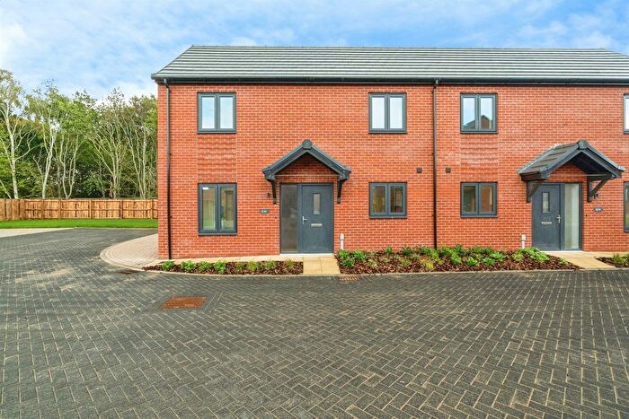 2 Bedroom Semi-detached House For Sale In Peacock Drive, Bradwell, Great Yarmouth, NR31
