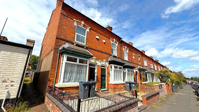 2 Bedroom End Of Terrace House For Sale In Midland Road, Cotteridge, Birmingham, B30