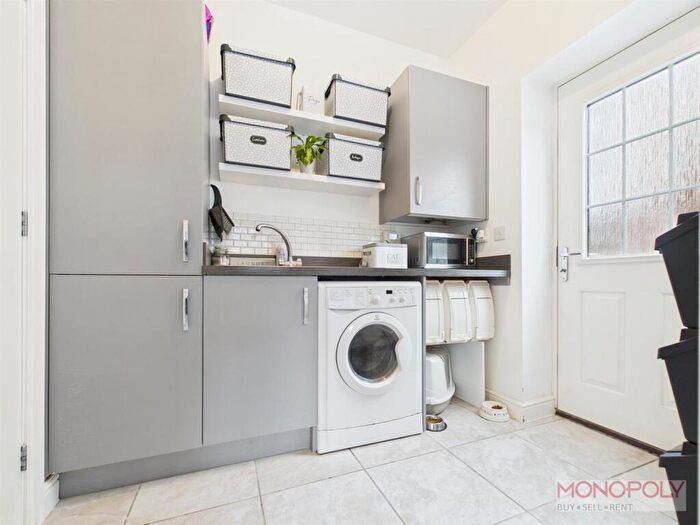 4 Bedroom Detached House For Sale In Prestwich Gardens, Llay, Wrexham, LL12