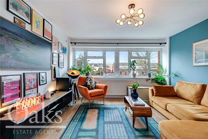 3 Bedroom End Terrace House For Sale In John Street, South Norwood, SE25