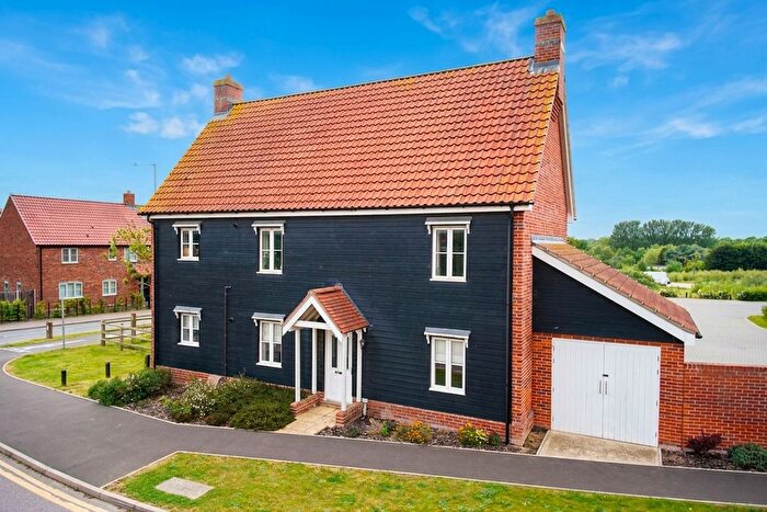 2 Bedroom Flat For Sale In Charles Marler Way, Blofield, Norwich, NR13