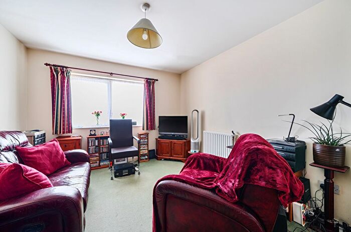 2 Bedroom Flat For Sale In Lexham Court, Oldfield Lane North, Greenford, UB6