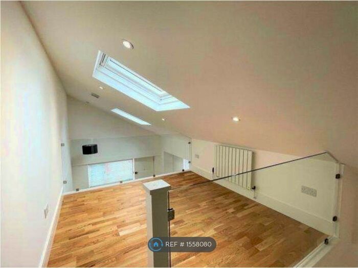 1 Bedroom Flat To Rent In Kent House Road, Beckenham, BR3