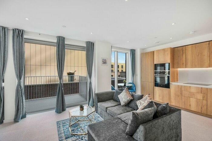 1 Bedroom Apartment To Rent In Jacquard Point, London, E1