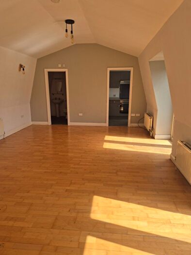 2 Bedroom Flat To Rent In Ethelbert Crescent, Margate, CT9