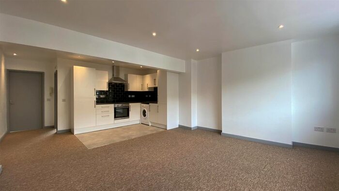 2 Bedroom Flat To Rent In Gloucester Road, Bishopston, Bristol, BS7