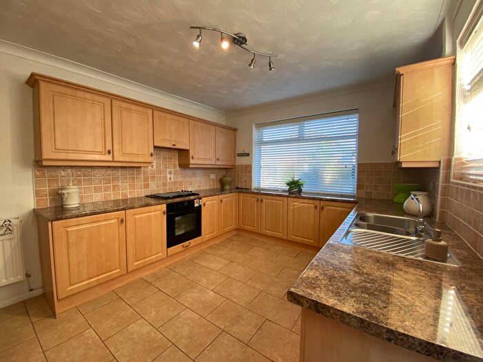 3 Bedroom Detached Bungalow For Sale In McLaren Street, Crewe, CW1