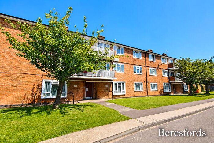 1 Bedroom Apartment To Rent In Moultrie Way, RM14