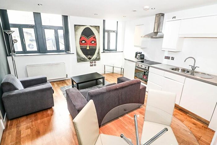 1 Bedroom Apartment To Rent In The Mill House, Bradford, BD1