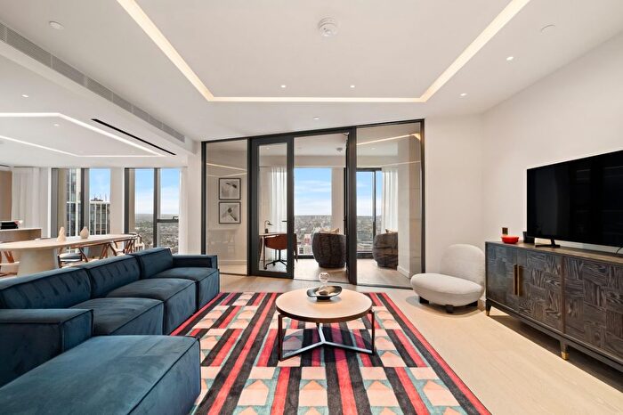 3 Bedroom Flat To Rent In River Park Tower, Nine Elms Lane, SW8