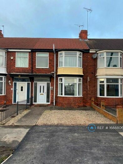 3 Bedroom Terraced House To Rent In Pickering Road, Hull, HU4