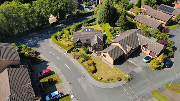 3 Bedroom Detached Bungalow For Sale In Shackleton View, Penistone, S36