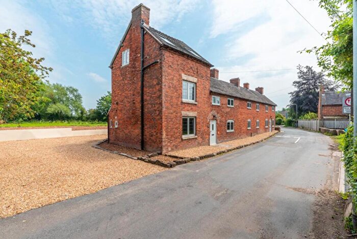 4 Bedroom Semi-Detached House For Sale In Church Lane, Marchington, Uttoxeter, ST14