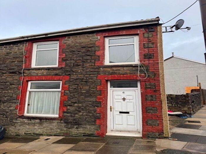 3 Bedroom Property To Rent In Hamilton Terrace, Caerau, Maesteg, CF34
