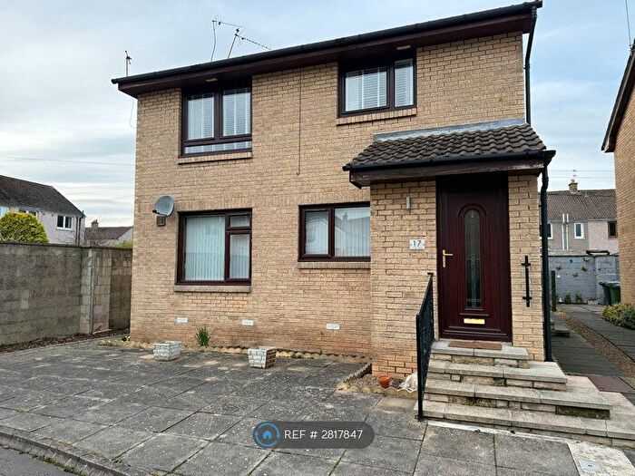 2 Bedroom Maisonette To Rent In Polton Court, Bonnyrigg, EH19