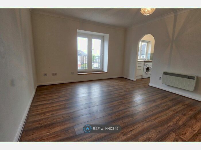 Studio To Rent In Abbeyfields Close, London, NW10