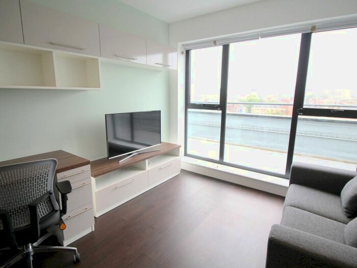 1 Bedroom Flat To Rent In Apt, Piccadilly Residence #, YO1