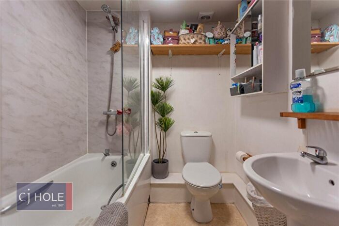 2 Bedroom Apartment To Rent In Gloucester Road, Bishopston, Bristol, BS7