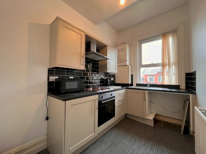 1 Bedroom Flat To Rent In Burlington Road, Blackpool, FY4