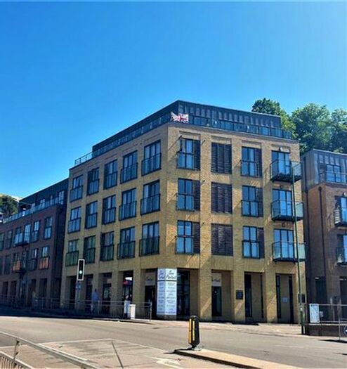 2 Bedroom Flat To Rent In London Road, Sevenoaks TN13