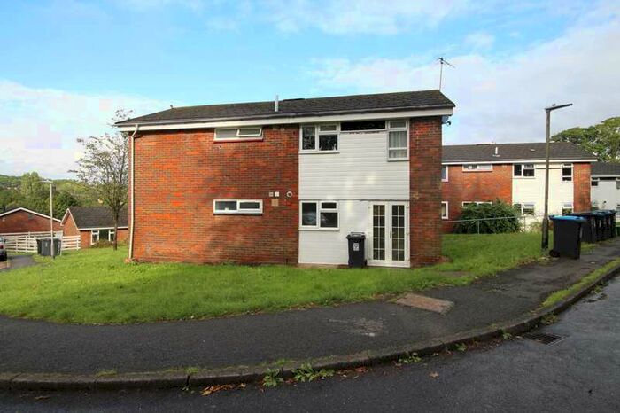 2 Bedroom Maisonette Flat To Rent In Close To Berkhamsted High Street, HP4