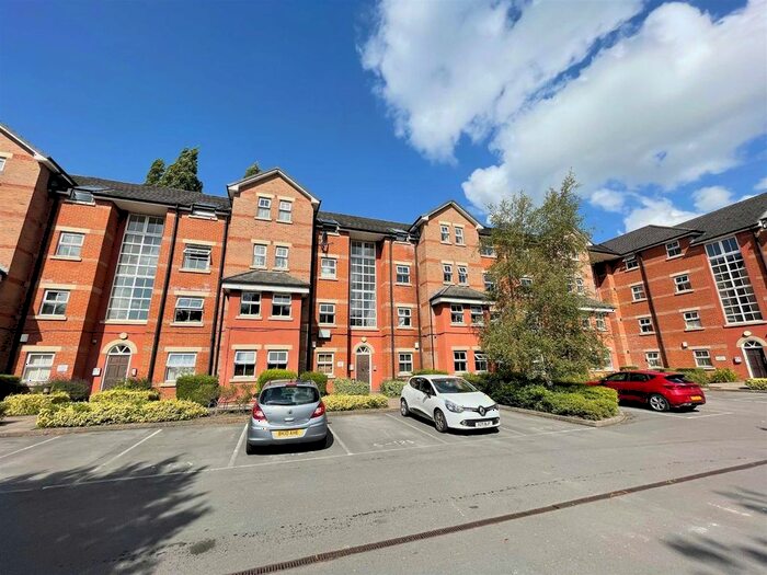 2 Bedroom Flat To Rent In Capitol Court, School Lane, Didsbury, M20