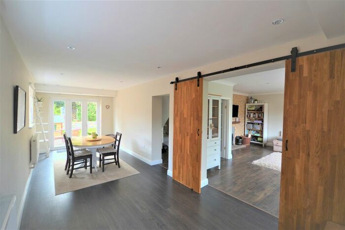 5 Bedroom Semi-Detached House To Rent In Rees Crescent, Holmes Chapel, Crewe, CW4