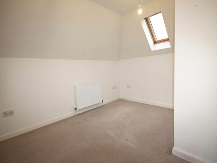 1 Bedroom Flat To Rent In Kirk Loan, Corstorphine, Edinburgh, EH12