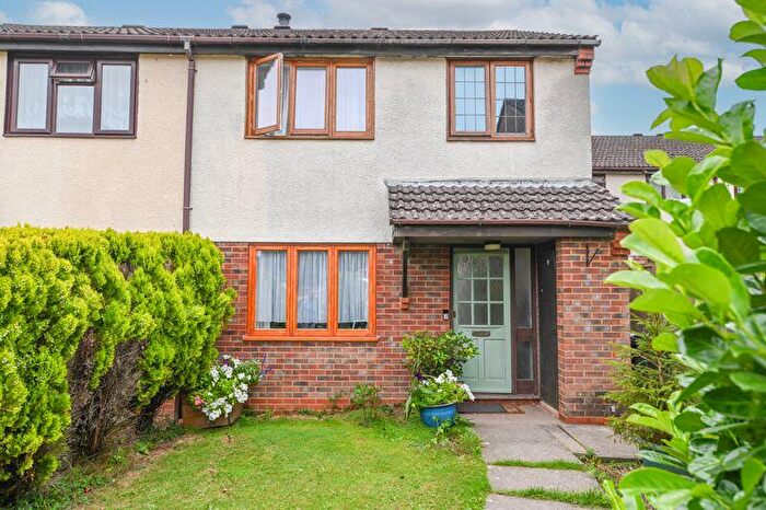 3 Bedroom Semi-Detached House For Sale In Paddock End, Denmead, PO7
