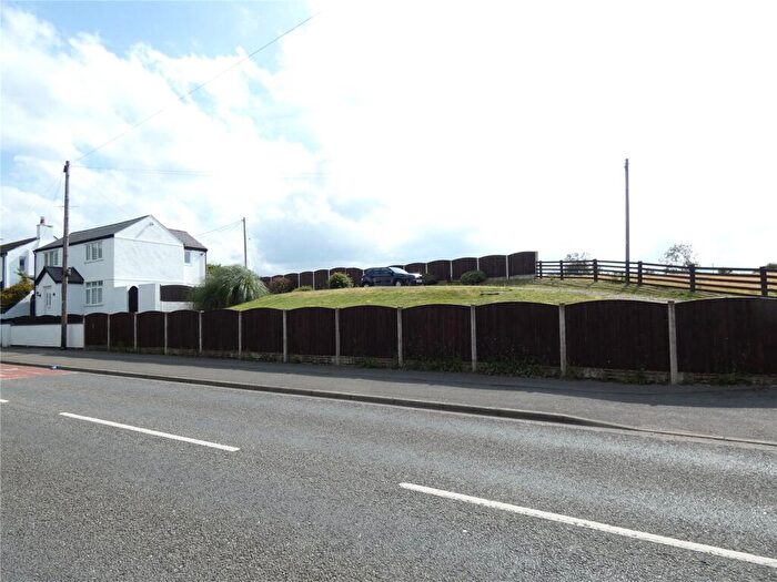 2 Bedroom Detached House For Sale In Ffordd Penrhwylfa, Prestatyn, Denbighshire, LL19