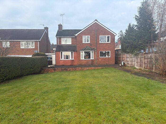 3 Bedroom Detached House For Sale In The Green Road, Ashbourne, DE6